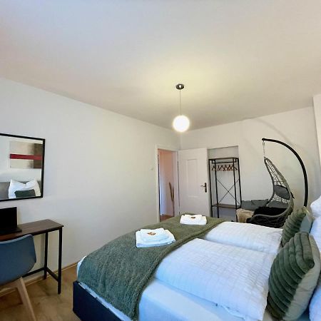 Downtown Apartment By Ninja Spaces - Kingsize-Bett, Kueche, Netflix, Terrasse Вупперталь Экстерьер фото